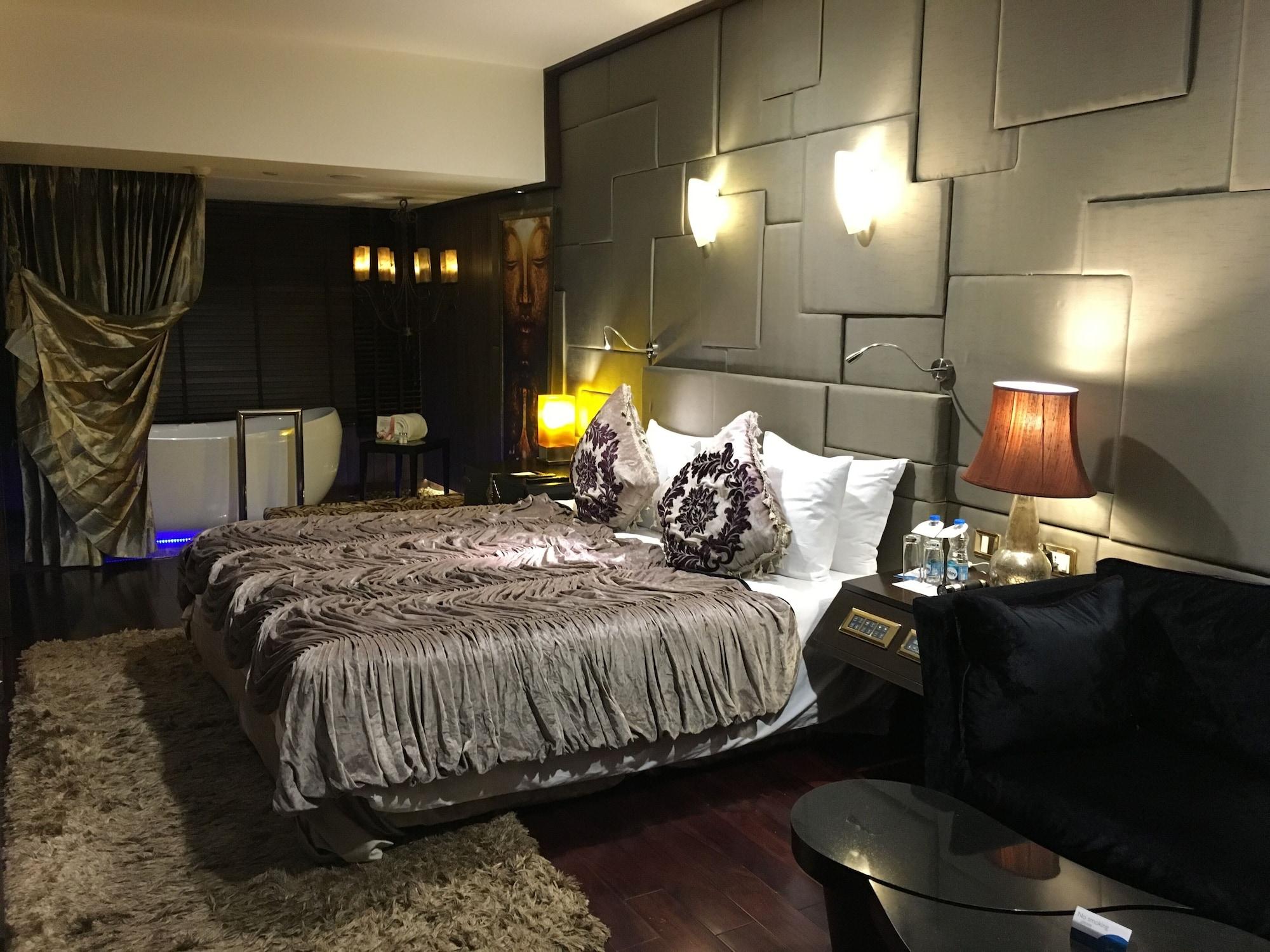 Radisson Blu Hotel Mbd لوديانا المظهر الخارجي الصورة