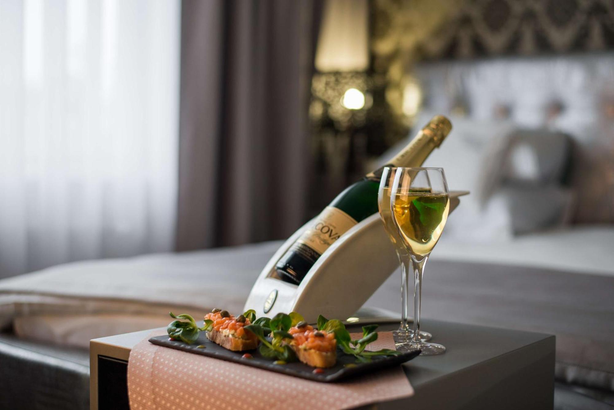 Radisson Blu Hotel Mbd لوديانا المظهر الخارجي الصورة